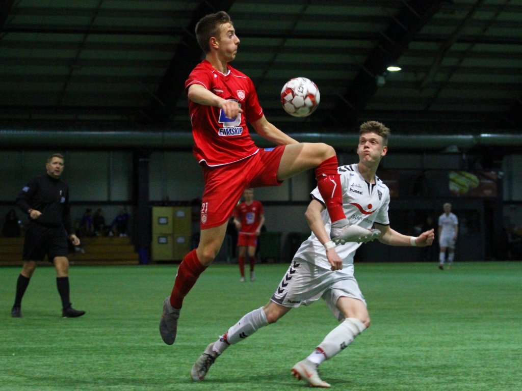 elmar-thor-jonsson-gegn-ibv-2019.jpg