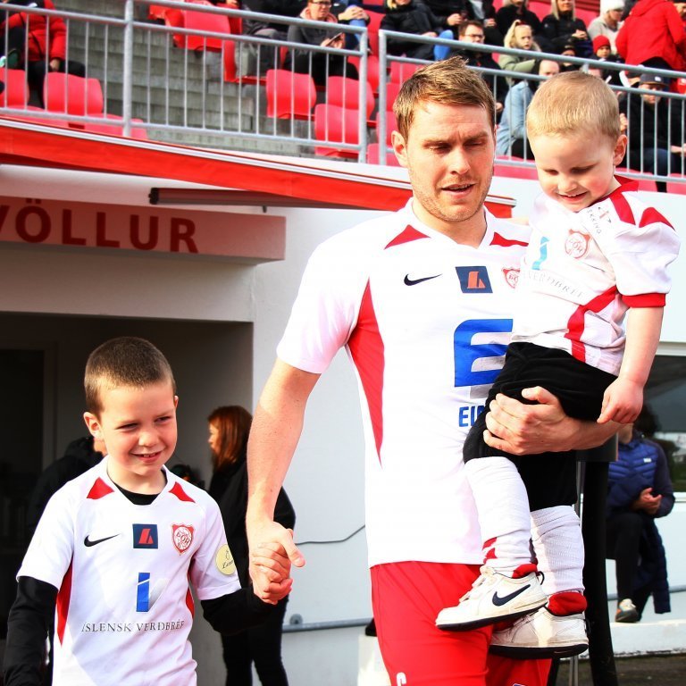 armann-petur-aevarsson_003