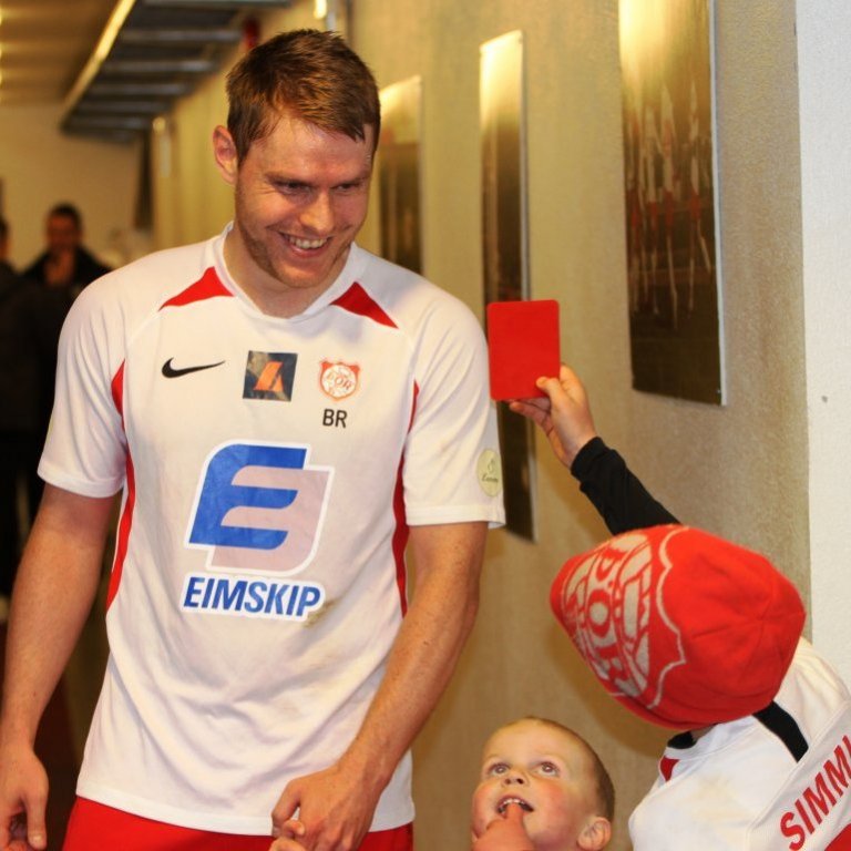 armann-petur-aevarsson_005