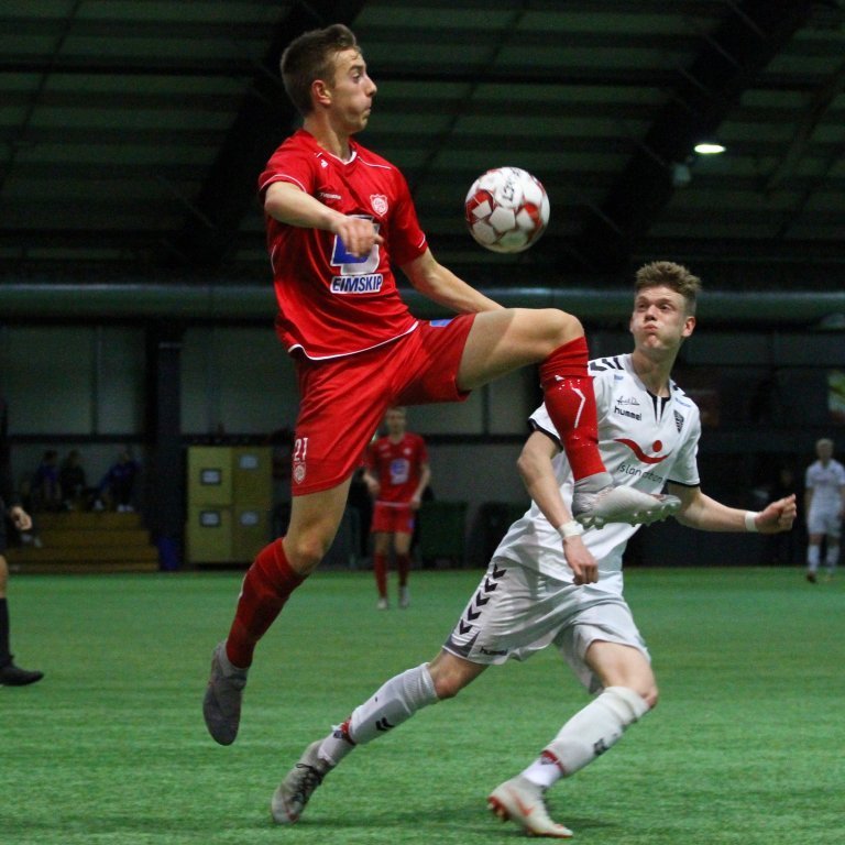 elmar-thor-jonsson-gegn-ibv-2019