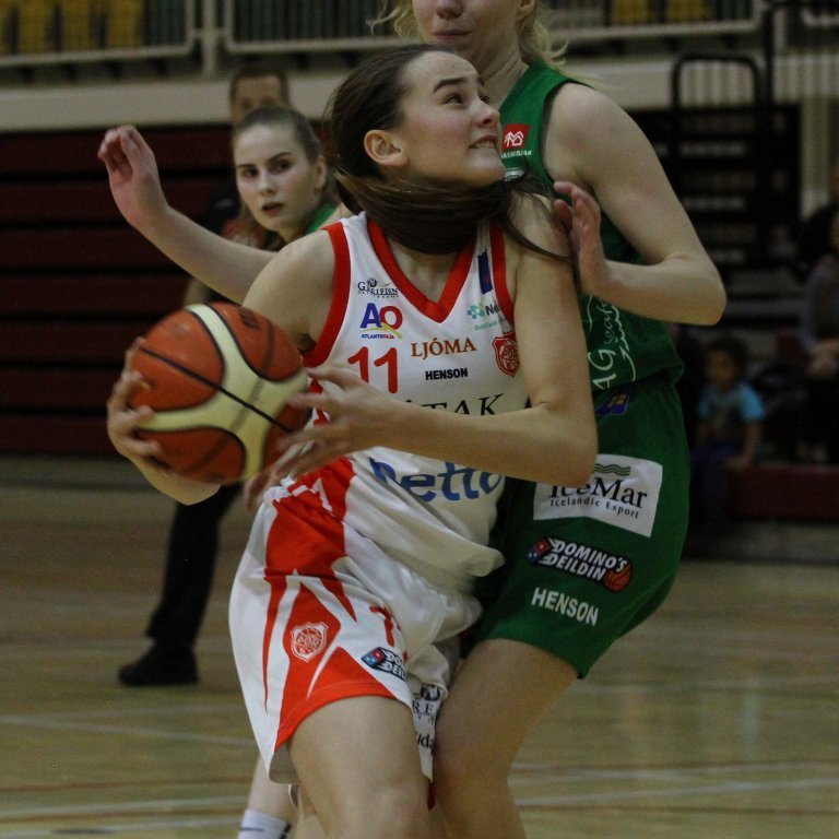 kristrun-rikey-gegn-njardvik-2018