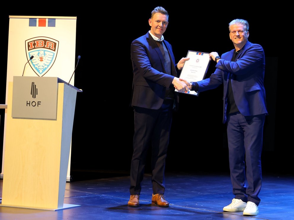 Geir Kristinn Aðalsteinsson formaður ÍBA og Viðar Sigurjónsson sérfræðingur á stjórnsýslusviði ÍSÍ v…